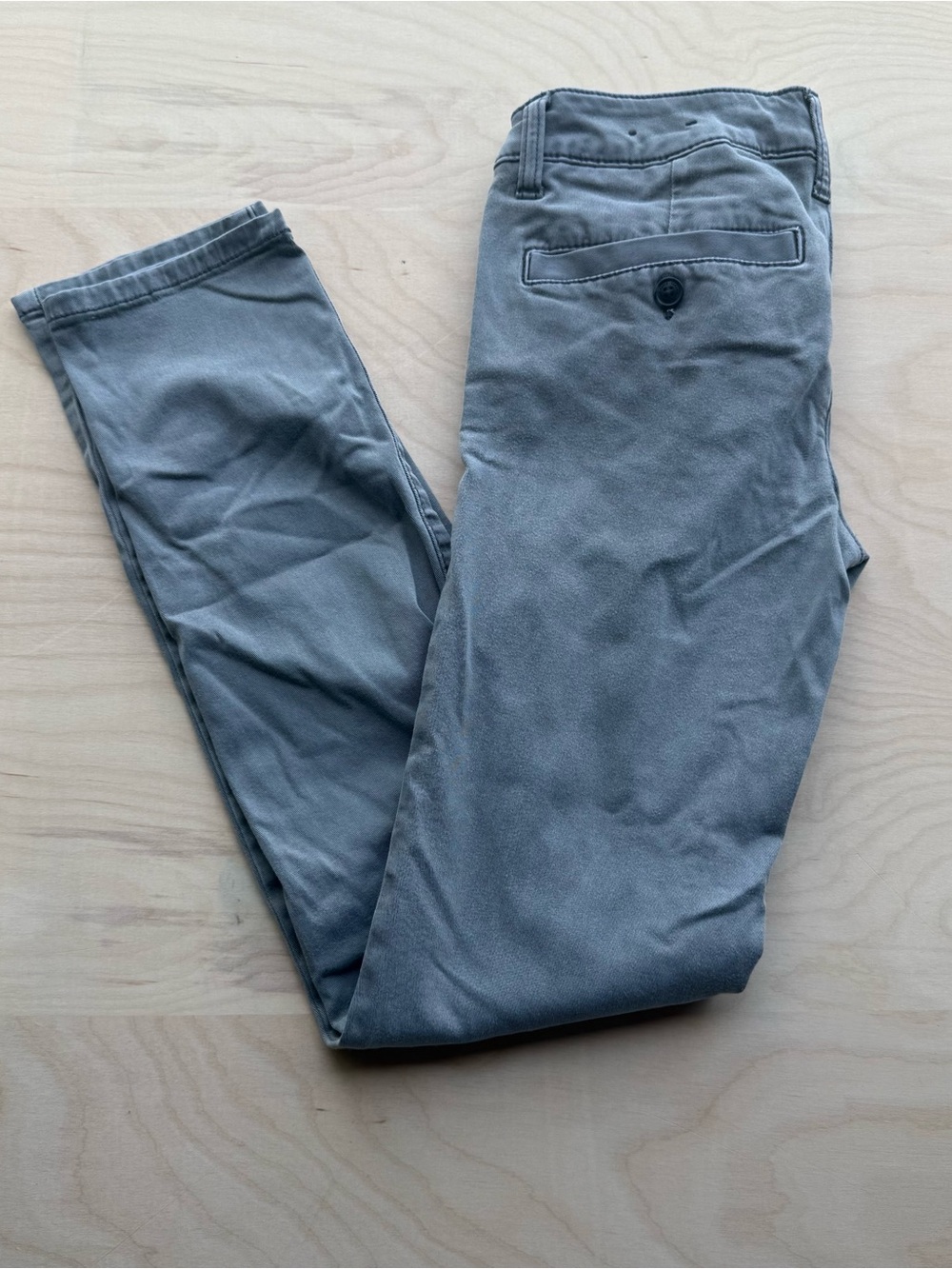 American Eagle Outfitters Skinny Pants Grey Y2K Super Stretch Women's size 2 Reg